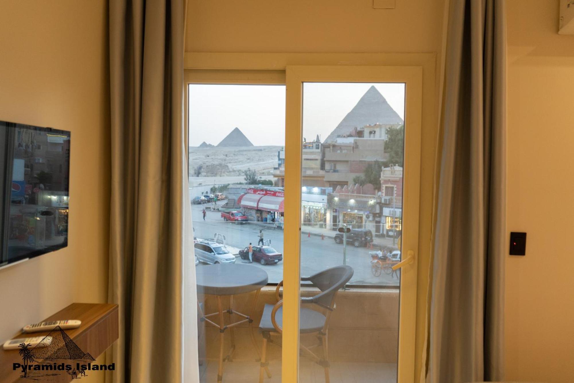 Pyramids Island Bed & Breakfast Kafrat al Jabal Luaran gambar