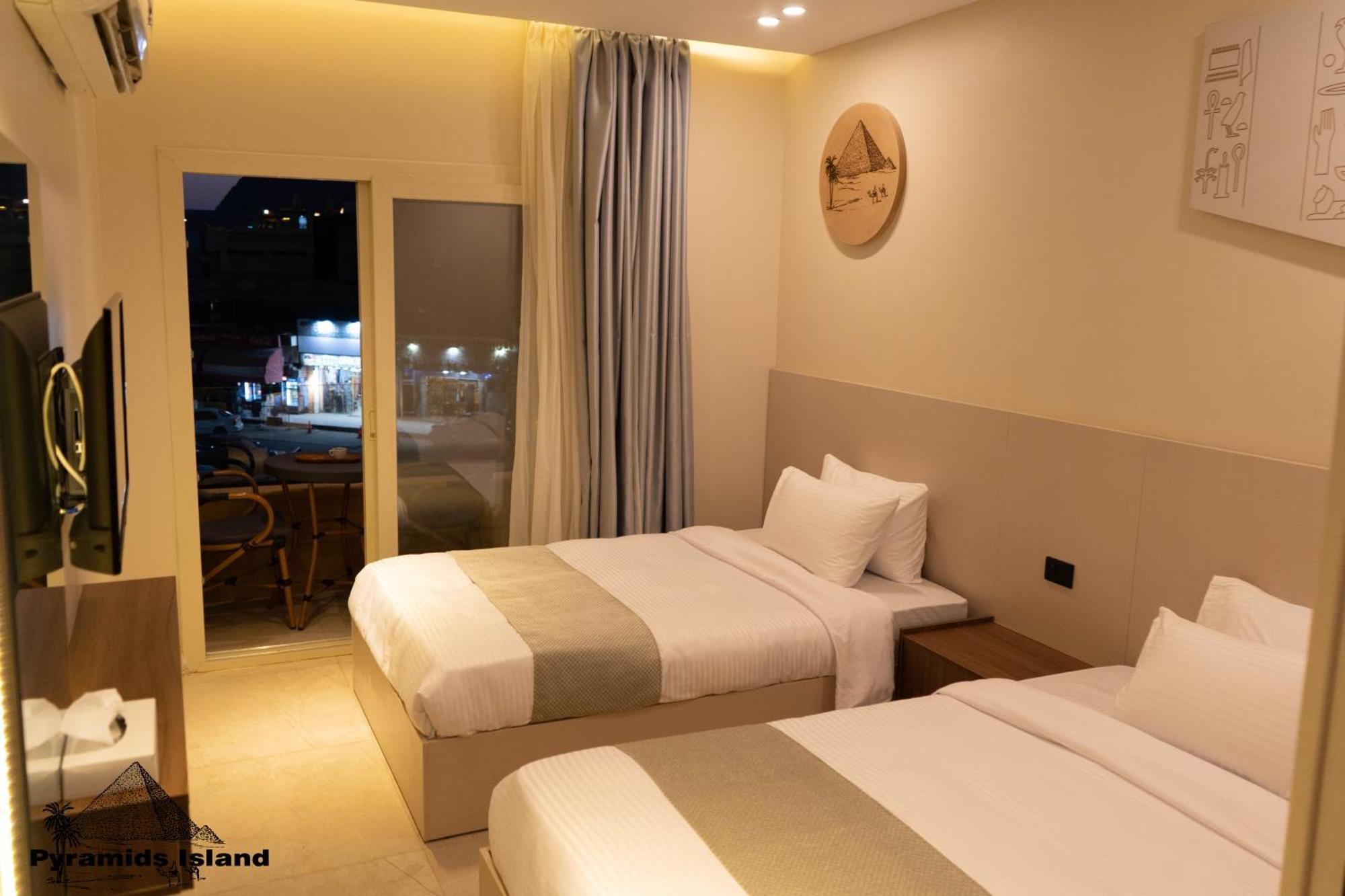 Pyramids Island Bed & Breakfast Kafrat al Jabal Luaran gambar