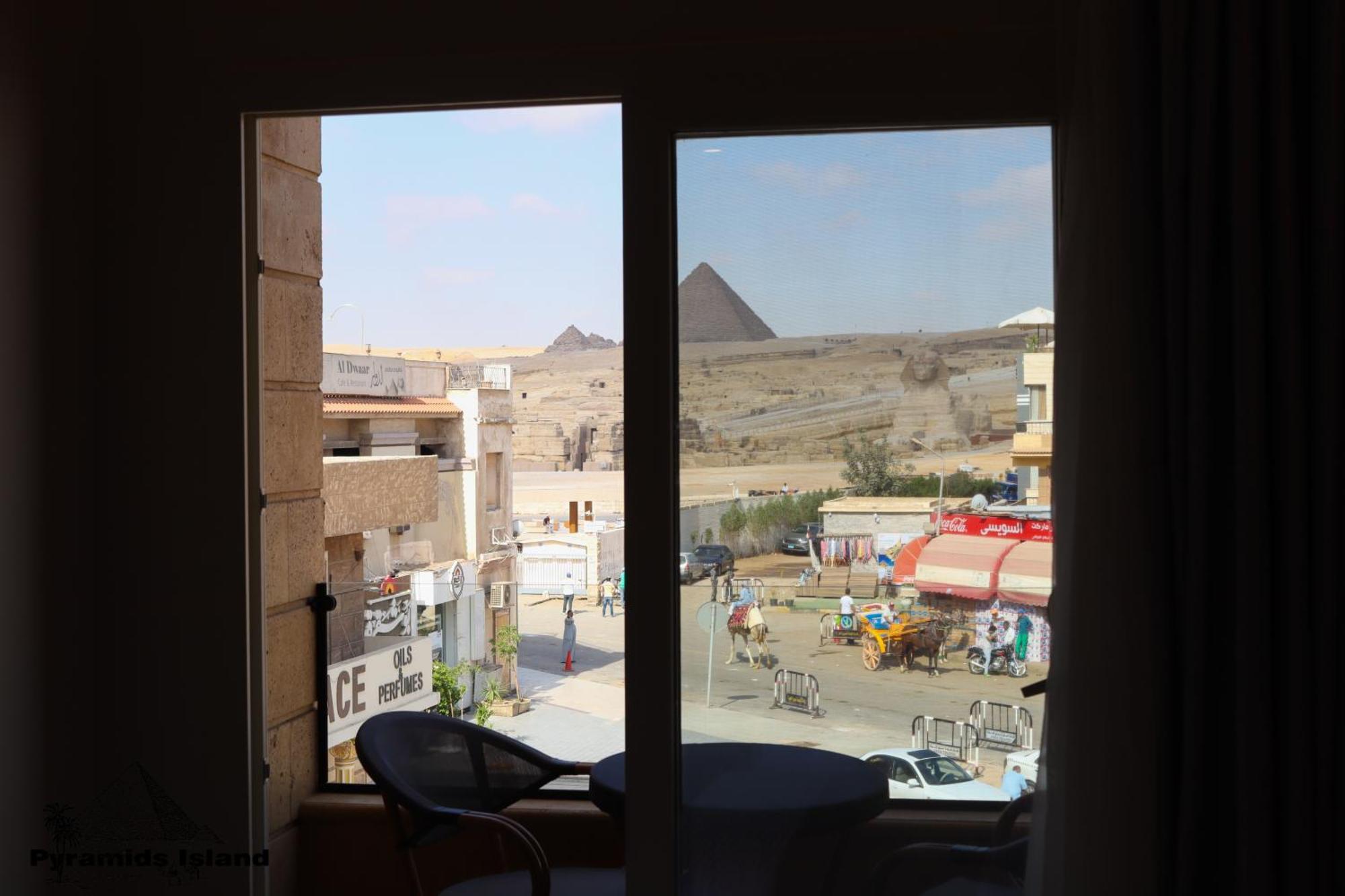 Pyramids Island Bed & Breakfast Kafrat al Jabal Luaran gambar